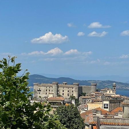 A Due Passi Dal Castello - Appartamento Con Vista Bracciano  Esterno foto